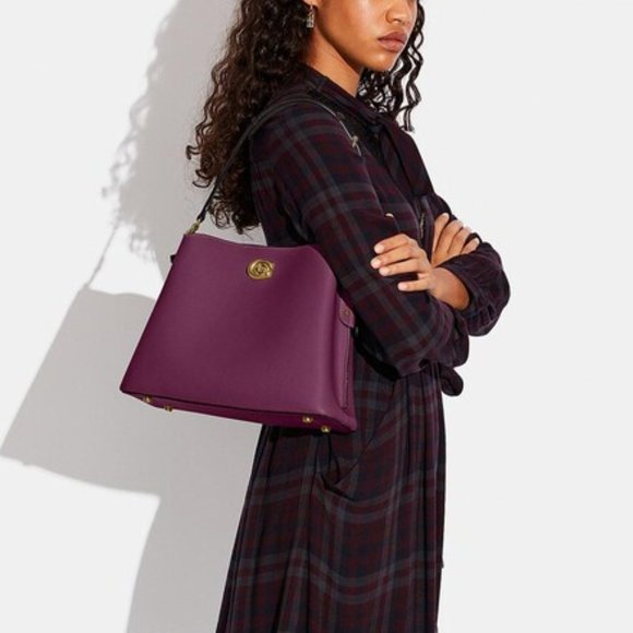 Coach Willow Bucket Bag Deep Berry Leather - Picture 5 of 16